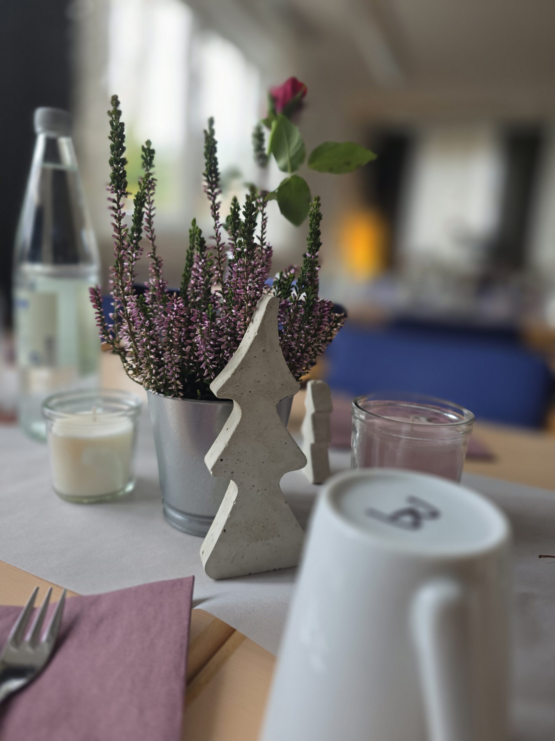 Kaffee und selbstgebackener Kuchen